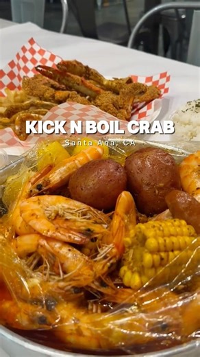 Seafood Boil Lovers, Watch This 🍤😋 | Kick N Boil Crab in Santa Ana