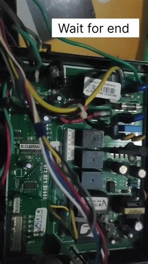 Hitachi AC PCB repair ! split ac service with pressure washer ER VICKY #trending #splitac #shots