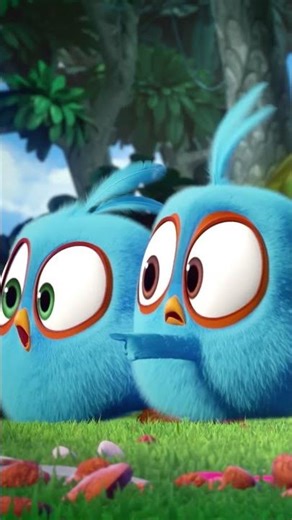 Who's eating all the yummy food? 😲