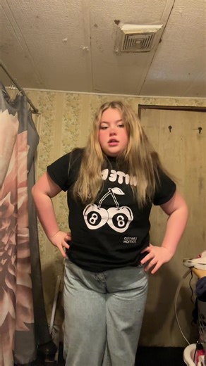 Emily_Main.acc (@imma_chipmunk)’s videos with Tumblr girls - aurora