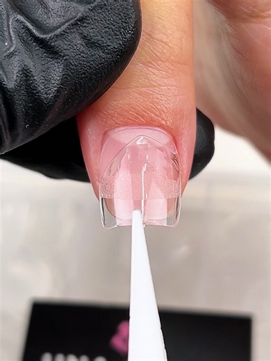 Tips for Small Nail Beds: How to Choose the Right Nail Style