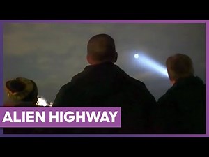 Pulsing UFO Advances Towards the Team! | Alien Highway BEST BITS