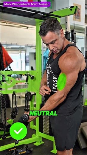 Curls! The Wrist Position Dictates Your Gains 💪