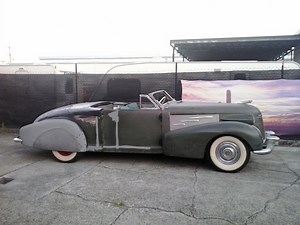 De arching leaf springs. - Custom Car Chronicle