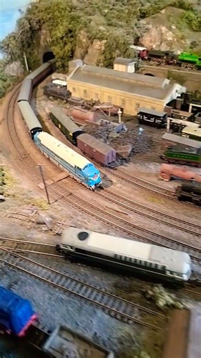 DP1 in N Gauge. Graham Farish Beautiful Masterpiece Deltic Prototype #railwaymodelling