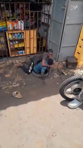 3.2K views · 53 reactions | Apprentice Wahala at work place | MAZI ABAZ | Facebook