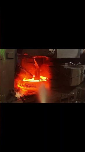 Ring Rolling Process #steelrings #ForgedRing #RingForgings