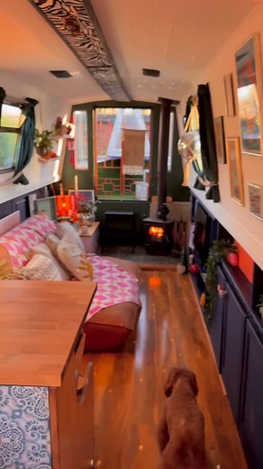 Tanglewood & Two on Instagram: "When I was 14, I made a Pinterest board dedicated to narrowboat interiors, hoping that one day I’d bring that dream of mine to life. 10 years later, 4 years of renovating and it’s come true, my floating home is truly magical. 14 year old dot would be so proud 🥹 So go on then, could you live in a narrowboat? #Narrowboat #Narrowboatlife"