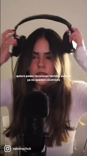 Este 5 de diciembre pueden escuchar el primer episodio de mi podcast: Conversaciones con el Reflejo