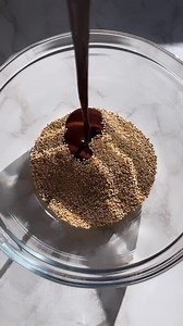 Chocolate Quinoa Crunch Bars 🍫 Follow Vegancuts for more! Full recipe below by @nourish_me_daily ONLY 3 INGREDIENTS! 🍫These are the perfect combination of crunchy and chocolatey…a MUST try! INGREDIENTS: •1 cup chocolate chips •1 tbsp coconut oil, melted •1 cup raw quinoa DIRECTIONS: To a pan on the stove over medium-high heat, place quinoa. Cook for 3-4 minutes, stirring constantly. Take off heat when the quinoa starts making popping noises (like popcorn). To another pot over medium-high heat,