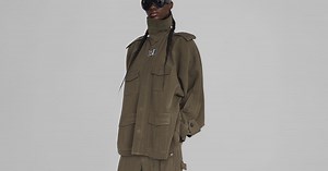 En photos : la première collection très attendue de Phoebe Philo déjà presque sold out