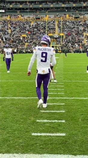 J.J. McCarthy warming up for Border Battle