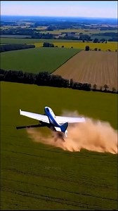 Airplane De-Icing And Anti-icing Process #reels #reelsinstagram #trending #airplane #plane #aeroplane #viralreels #entertainment #deicing #amazing #amazingfacts #facts #fact #follow #knowledge #facebook #education #stories #airplanes #planes #airport #lifestyle #gyan #status #viral #reelitfeelit #travel #hpfacts | HP Facts