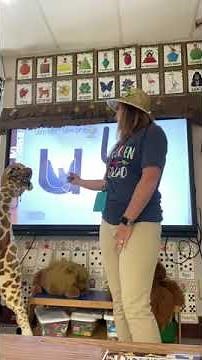 Zoo phonics letter u