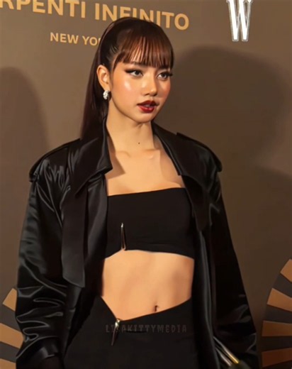 Lisa (blackpink) edit | shotcut | Undress Rehearsal
