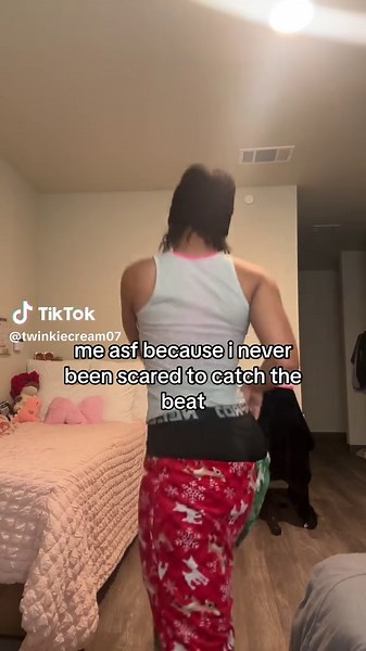 always catch me throwing it | throw it