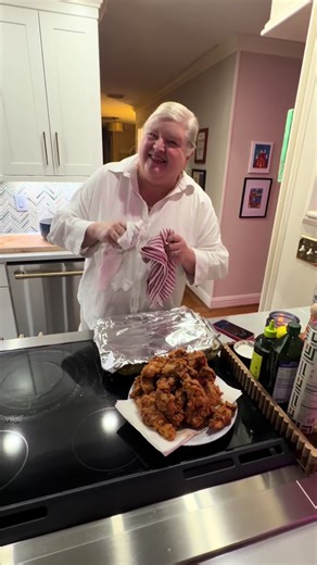 Tuesday Date Night at @boomama205 !! Check out our latest episode wherever you listen to podcasts!! #tuesdaydatenight #fyp