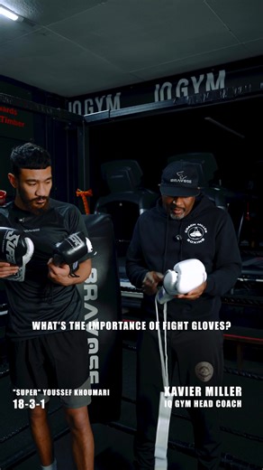 They say you can tell a lot about a boxer by his gloves. Punchers or protective gloves? Be honest… You wearing pillows or you trying to switch somebody’s lights off? What kind of fighter are you? A great breakdown by @Super youssef and coach @Xavier Miller. Available at @Champs Fight Store #boxing #b#boxingtrainingb#boxingglovesf#fightgearboxingtikto