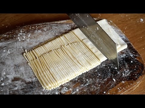 Homemade Noodles Without a Pasta Machine - Basic Technique for Rolling and Cutting Dough by Hand