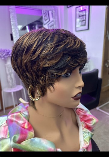 Stylish Pixie Haircut Trends for 2023