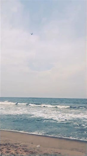 #akasam #akasammee #beach #rakiroamings #rockbeach #Pondicherry