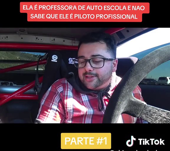 Instructor Guides a First-Time Driver in a Funny Prank