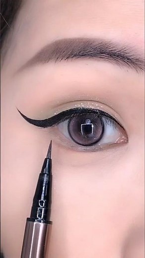 Perfect Eyeliner Tutorial for Beginners | Easy Eyeliner Pencil Tips ✨#Eyeliner #EyelinerPencil #Beau