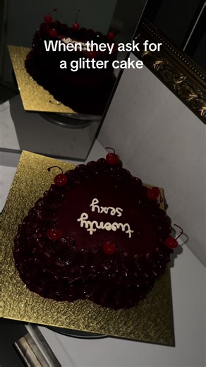 Glitter Cake Ideas for Your Next Celebration