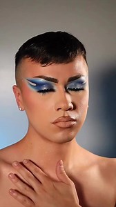 5.3K views · 26 reactions | 曆 @Sal created this gorgeous cut crease glam look using our Penguin Love palette and we’re obsessed! #makeup #makeuptutorial #bluemakeup #bluemakeuplook #wintermakeup #blueeyeshadow #blue #makeuptrends #trending #exploremore #explorpage #makeuptransition #videotransition | Spoiled Lips cosmetics | Facebook
