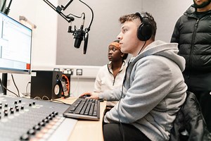 Multimedia Journalism Degree BA | University of Northampton