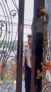 Giri Zever Mahal - Only 3.5% Making Charges जहाँ आपको मिलेगा हिंदुस्तान का सबसे सस्ता सोना💰 . . 📍Location: Chand Cinema Rd, Beside Sanjay Lake metro station (pink line) , East Delhi- 110091 📍Find Us on Maps https://maps.app.goo.gl/cWWprWZQRo2muZmN6 📞 Contact Us: 91 9911025077 91 9971075266 🕒Showroom Timings: Tuesday to Sunday 11:00 AM - 7:00 PM Monday Closed 👉Gold Testing Machine Available 👉Get 100% Exchange on Old Gold 💰 Stay Updated with Gold Rates: अब घर बैठे जानिए आज का सबसे सस्ता GO