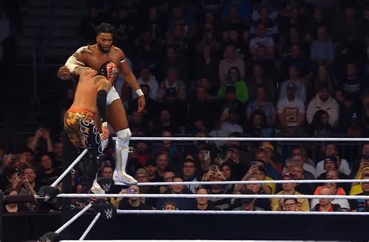 EL_ZERO_PENTA on Instagram: "@reyfenixmx"