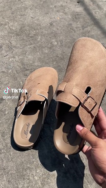 #clogs #clogshoes #clogsandals #ootd #foryoupage