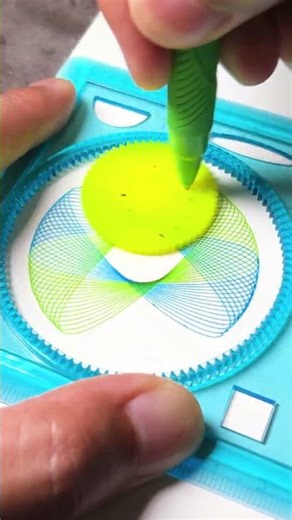 #15 Geometric Line Drawing