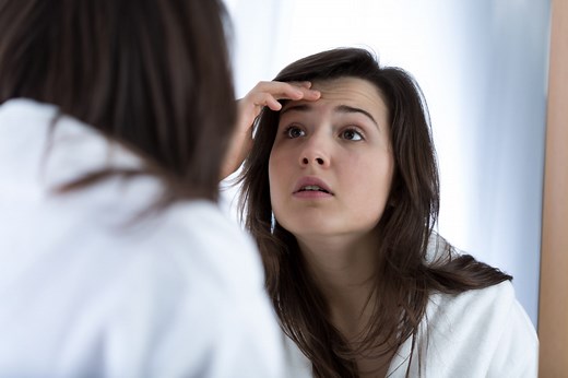 This Is How To Get Rid Of Forehead Acne, Say Dermatologists