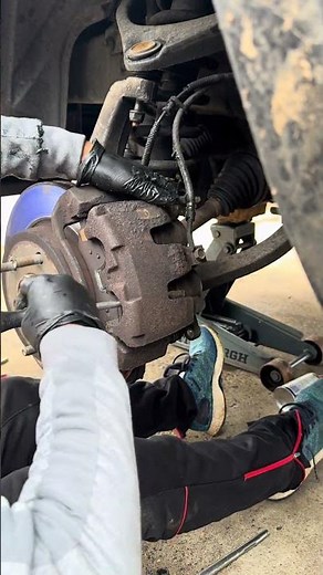 CV Axle, Rotors and brake pads replacement ram 1500 #ram #automobile #helpmemakethismakesense