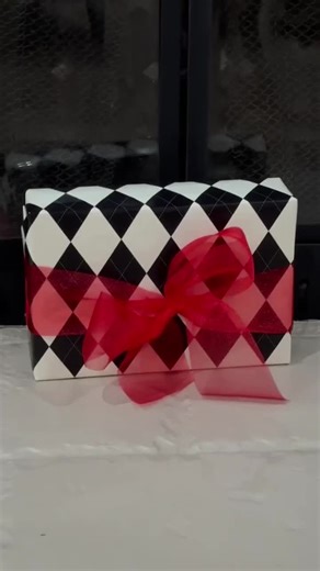 Vintage Argyle Wrapping Paper – Black & Cream Holiday Edition—premium Full-length Rolls – 2M / 3M / 5M (6.5 Ft / 10 Ft /16.5 Ft) - Etsy