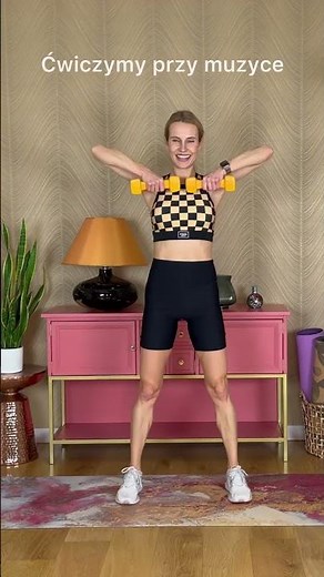 🔥 PREMIERA 🔥 Trening Dance rzeźba z hantelkami. Kobieta 40+. Już jest na kanale 👉🏻 Ola Żelazo