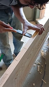 Door🚪 hings fitting ✅️ #doors #fitting #skills #training #furniture #viralreelsシ | Valley Home designs