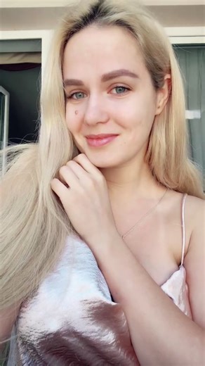 Anna Monik OFFICIAL (@annamonik_model)’s videos with