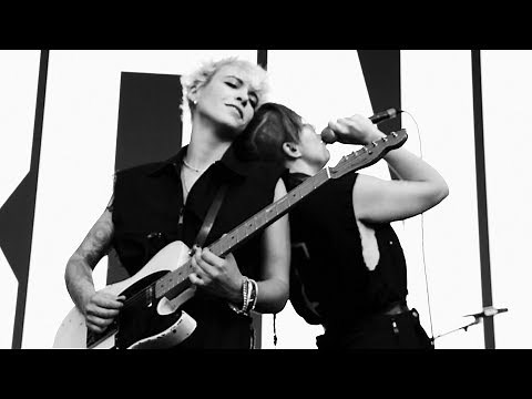 BONES UK - Pretty Waste (Live Concert Music Video)