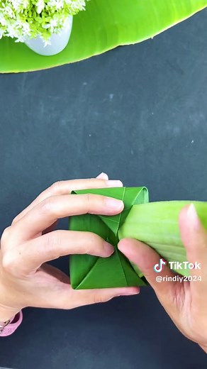 วิธีห่อขนมด้วยใบตองอย่างง่าย