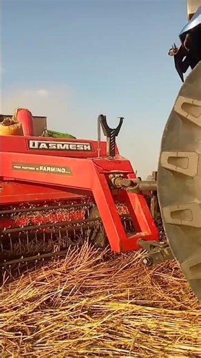 “Hard Work, Silent Pain – Sonalika 60 Never Stops 💔🚜”“Behind