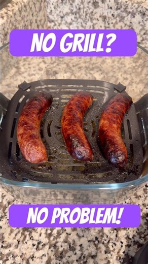 Air Fryer Brats That Actually Look Grilled #kitchenhack #glassairfryer