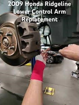 Part 1 -Honda Ridgeline/Odyssey/Pilot Lower Control Arm Replacement - Balljoint and Bushing Failure