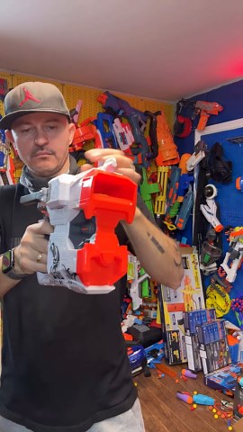 Chat wanted NERF DIATRON!