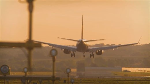 Expedia’s 2026 Air Hacks: Best days to book, when to fly and top savings