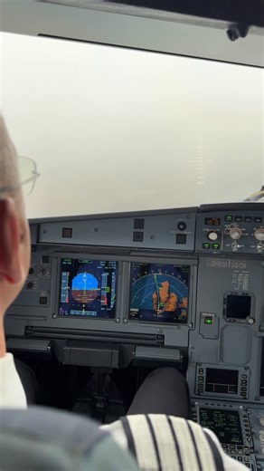 Atlantic Airways Aviation Academy on Instagram: "Our instructors are true experts in low-visibility operations, shaped by the challenging and ever-changing weather of the Faroe Islands 😎🇫🇴 www.atlanticairways.academy/ Contact us at aaaa@atlantic.fo 🧑🏻‍✈️and hanserik@atlantic.fo 👈🏻📞+298213706👩🏼‍💻 #pilot #aviationschool #borntofly 📸 @nico_veraortiz"