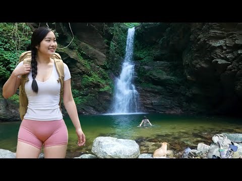 30 Days Survival Alone: Bathing Under a Hidden Jungle Waterfall