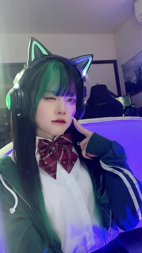 変身動画作ってみた♪ #guyexe #superfruit #変身 #transformation #リップピアス #猫耳ヘッドホン #制服